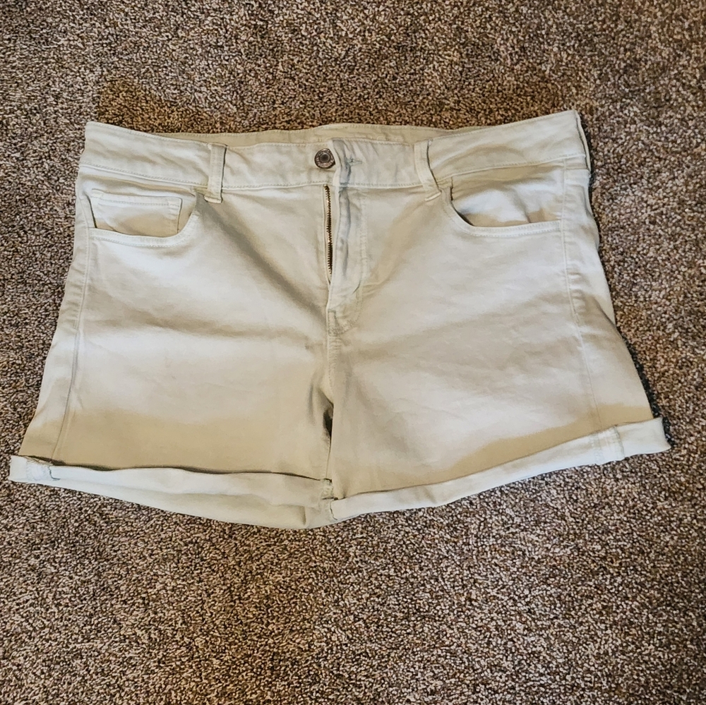 American Eagle light green/blue Midi shorts, 5" Inseam, Size 16